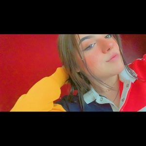 Meet your Posher, Casey